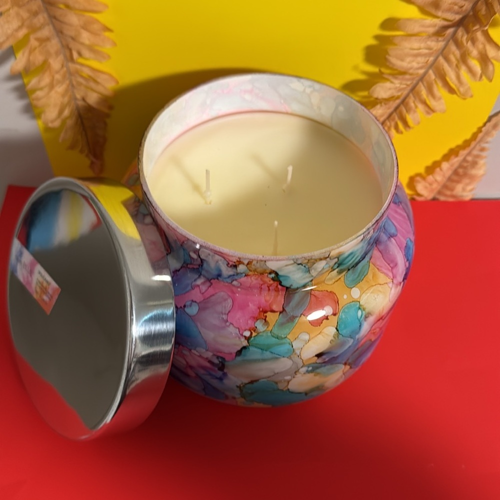 Capri Blue Volcano Candle -Tropical Fruits & Sugared Citrus Candle (48 Oz) - Picture 3 of 9